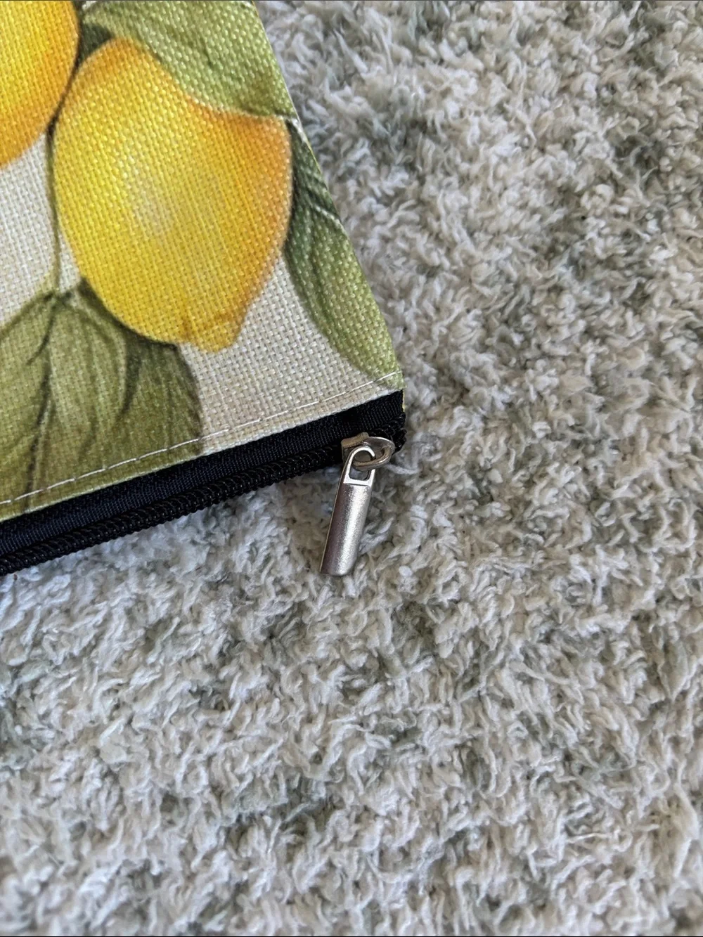 Lemon Print Poly Canvas Cosmetics Bag Zip Pouch Large NWT 10.5x7.5”x2.50”